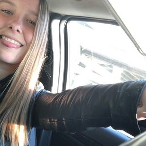 Meet your Posher, Bonnie